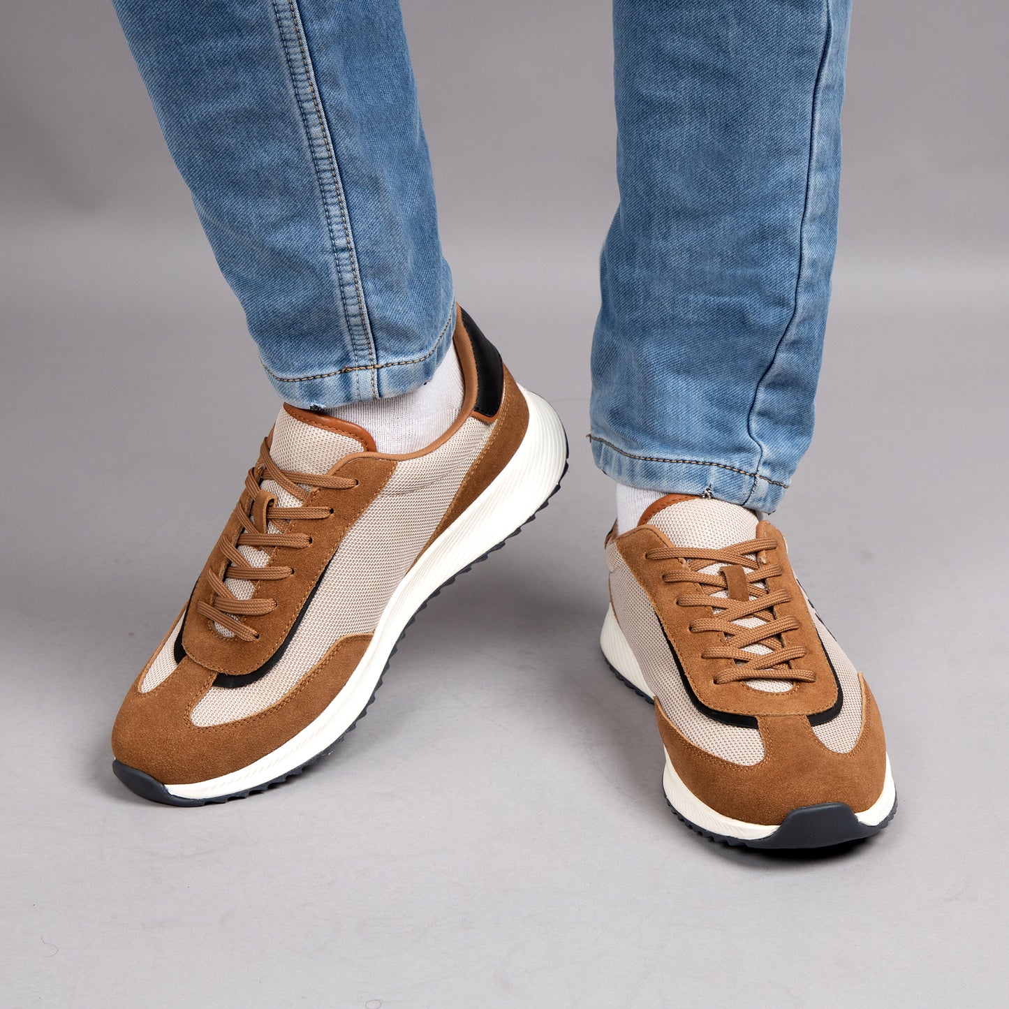 Elanknot Cedar Brown