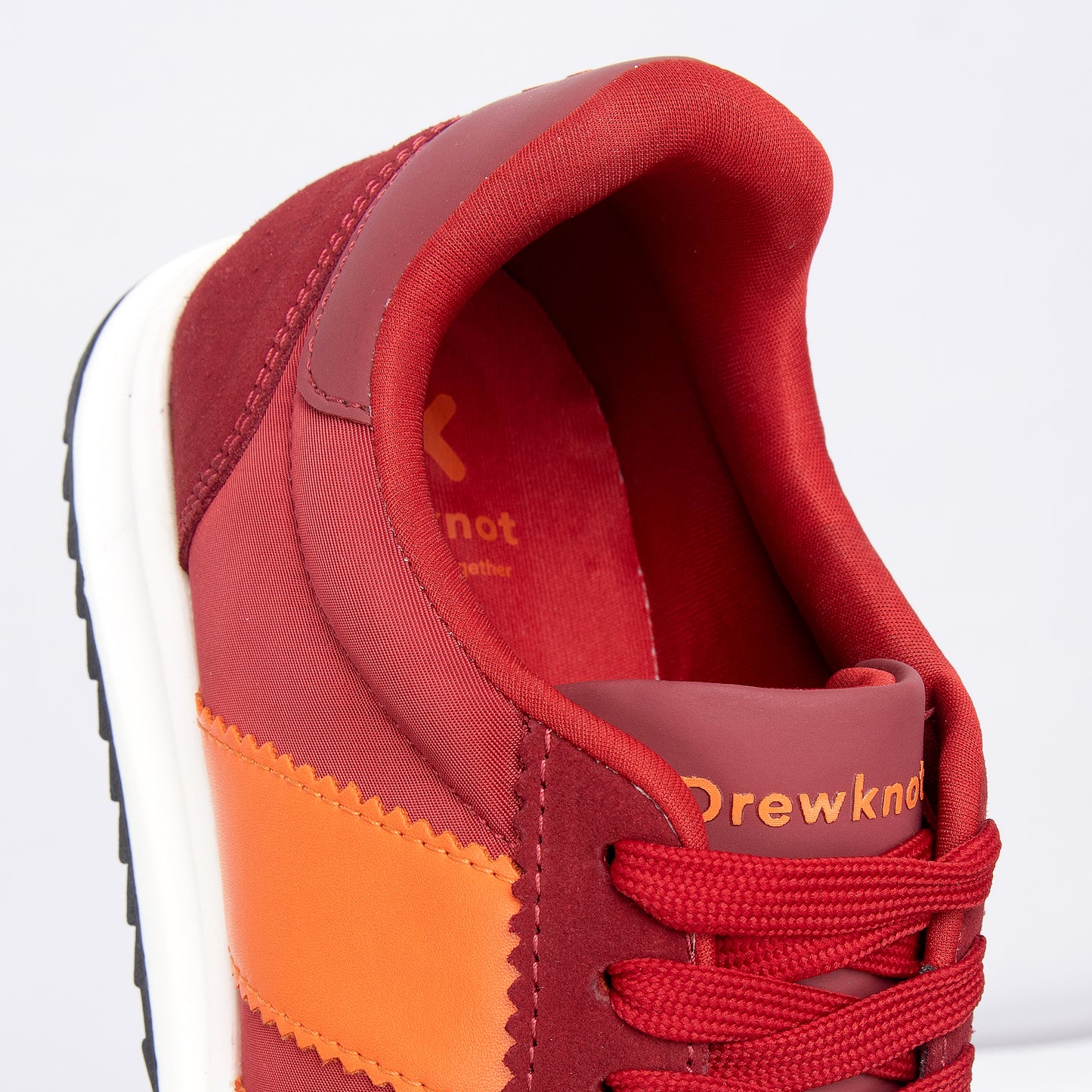 Drewknot Juno Red