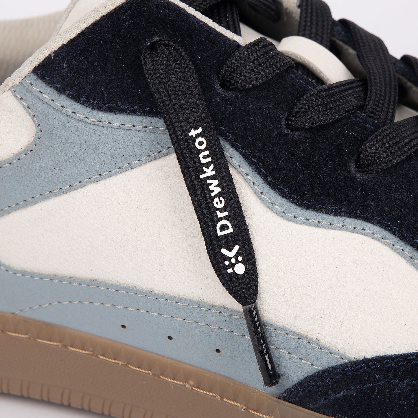 Stridez Navy Mist