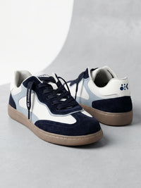 Stridez Navy Mist